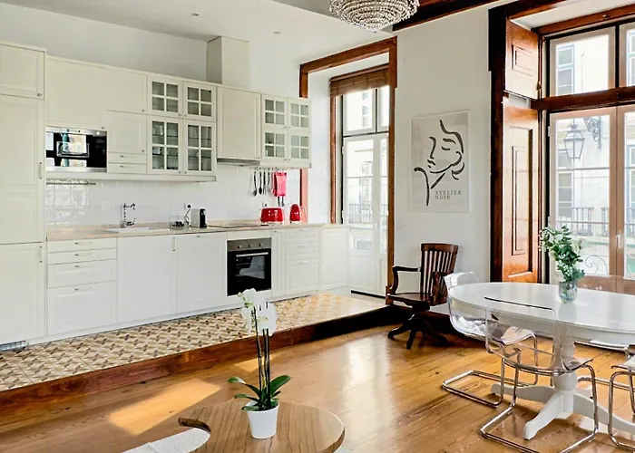 Elegant River View Corpo Santo *