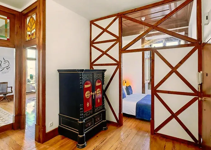 Elegant River View Corpo Santo Daire *